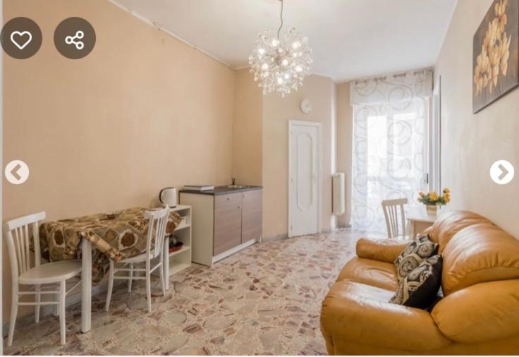 B&B Palazzo Veliero Al Castello Torre Maggiore Exterior photo